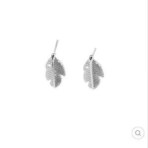 SoHa Living Silver Hawaiian Leaf Earrings, NWT